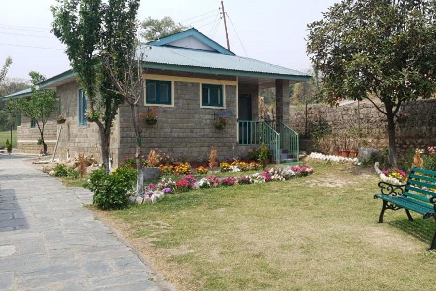 Nagri Resort Pālampur Exterior photo